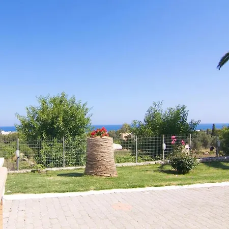 Aetos Adelianos Kampos